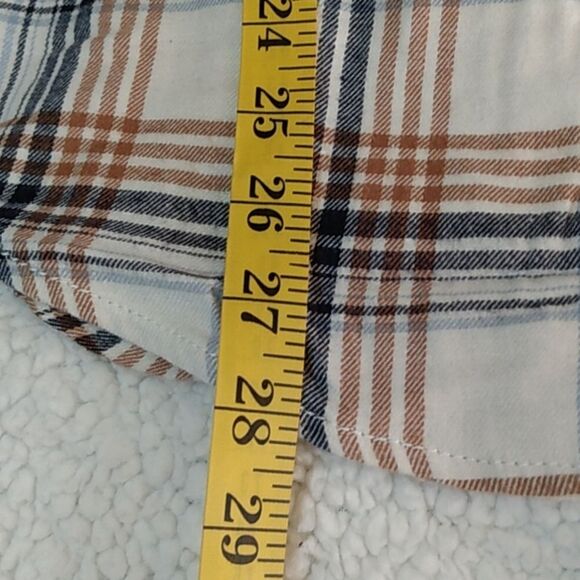 Men's super soft Ivory plaid lightweight flannel by George - Picture 12 of 13